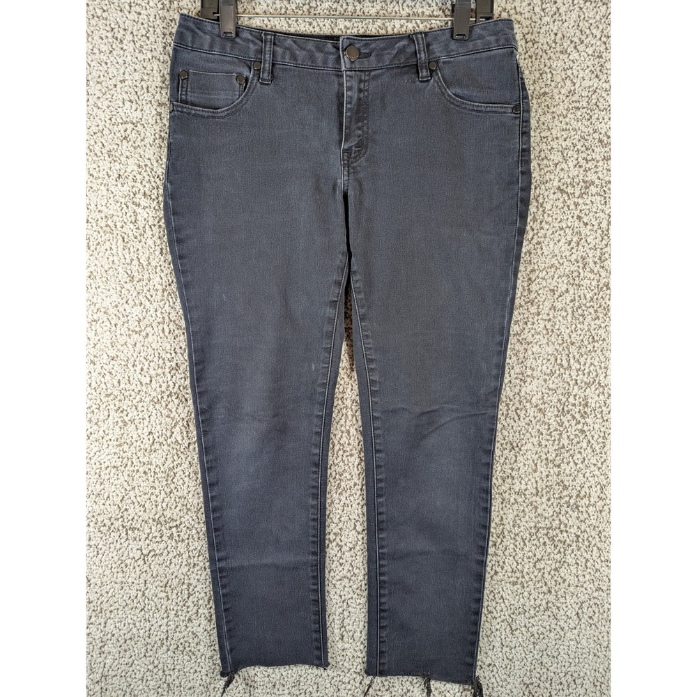 MAX Jeans Gray Wash Modified Ankle Slit Hem Skinny Jeans‎ Size 10 Fits 32x25.5